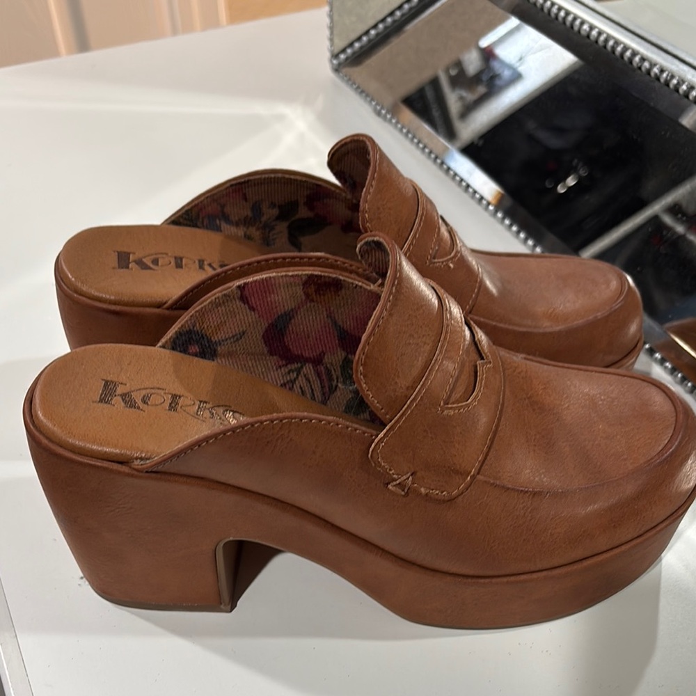 Kork-Ease Women's Brown Platform Mules
